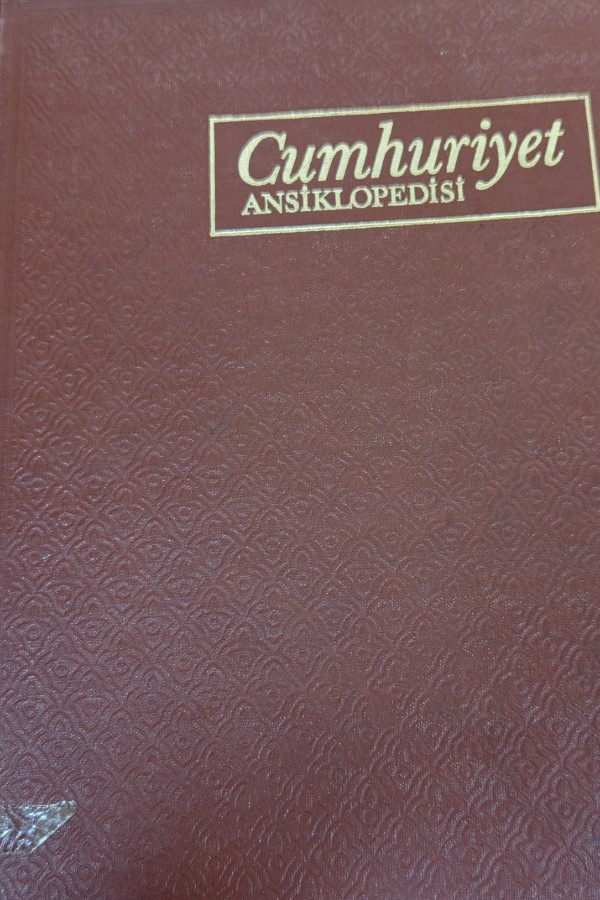 Cumhuriyet ansiklopedisi 7