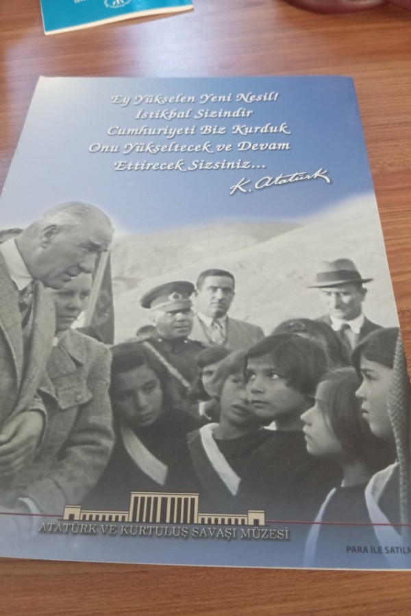 Atatürk ve çocuk