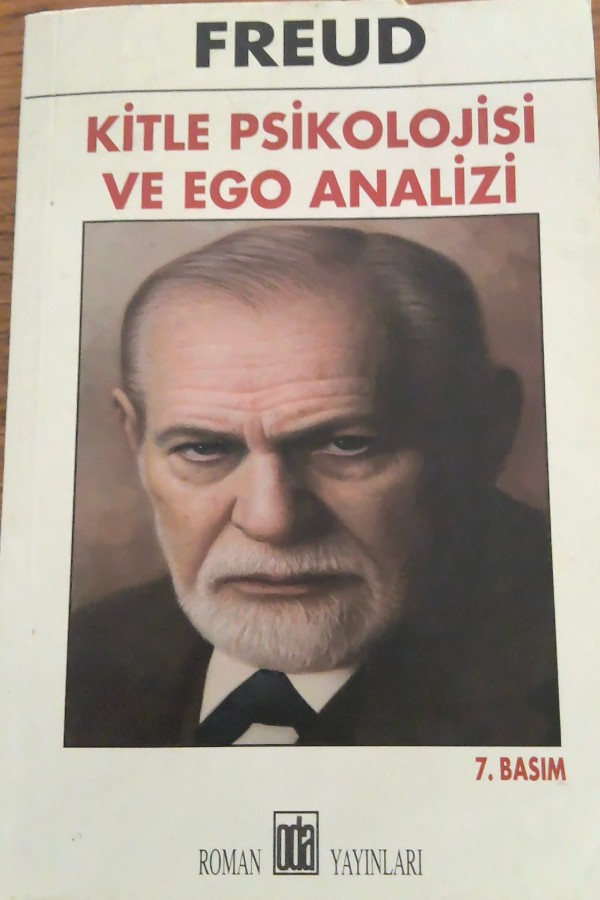 kitle psikolojisi ve ego analizi
