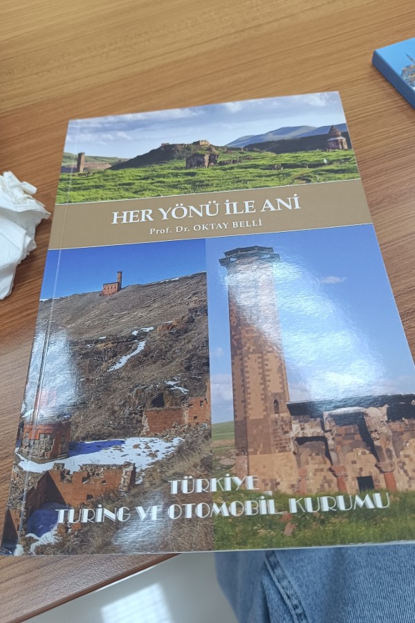 Her yönü ile ani