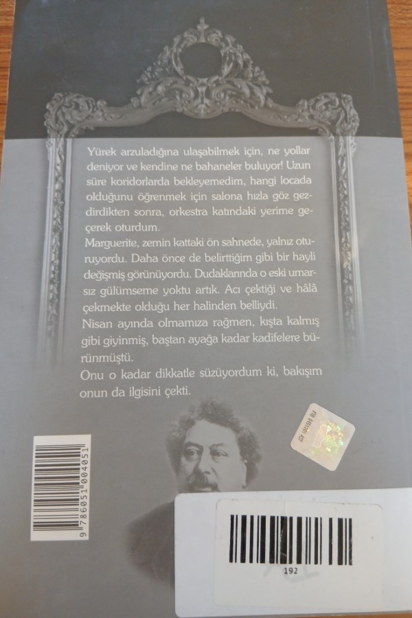 Kamelyalı kadın
